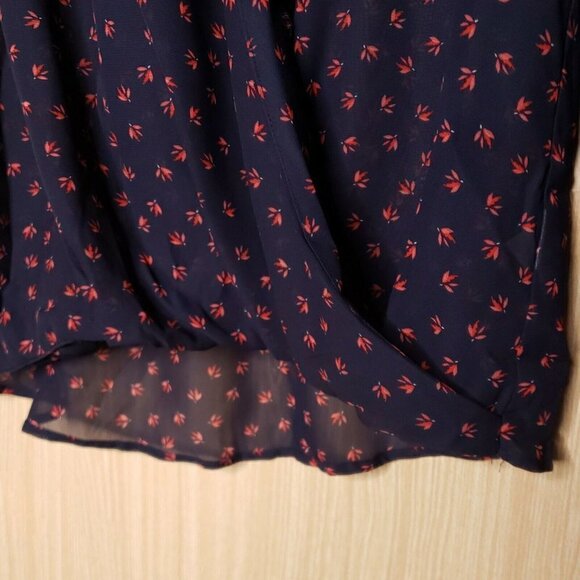 Maurices Womens Navy Red Semi Sheer Faux Wrap Floral Blouse Small - Picture 3 of 7